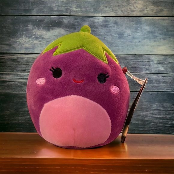 Glena the Eggplant Purple 5” Squishmallow - Picture 5 of 5